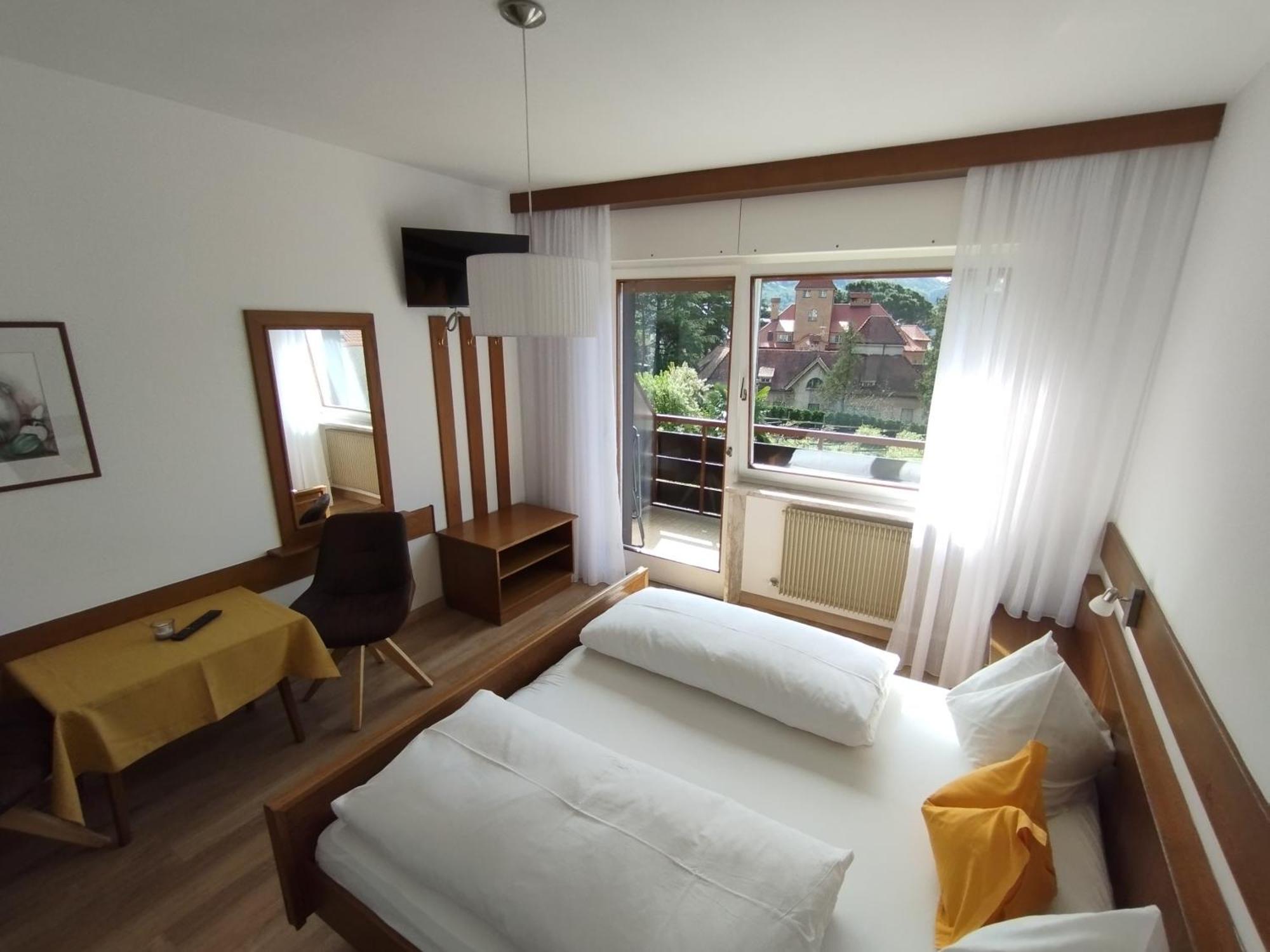 Garni Weingut Hotell Merano Exteriör bild